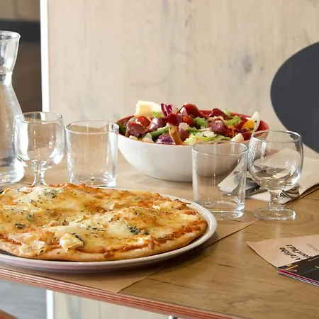 Ibis Budget Clermont Ferrand Nord فندق