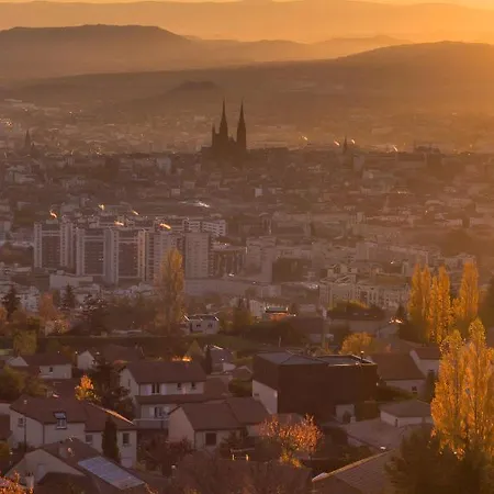 Отель Ibis Budget Clermont Ferrand Nord Риом