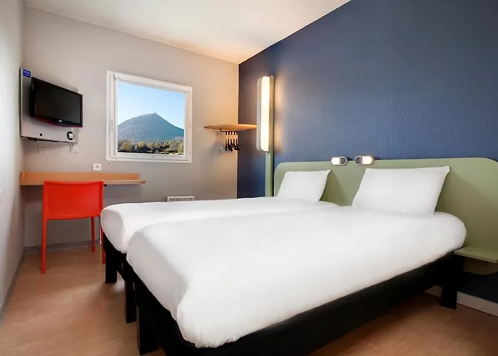 Ibis Budget Clermont Ferrand Nord 2* Риом